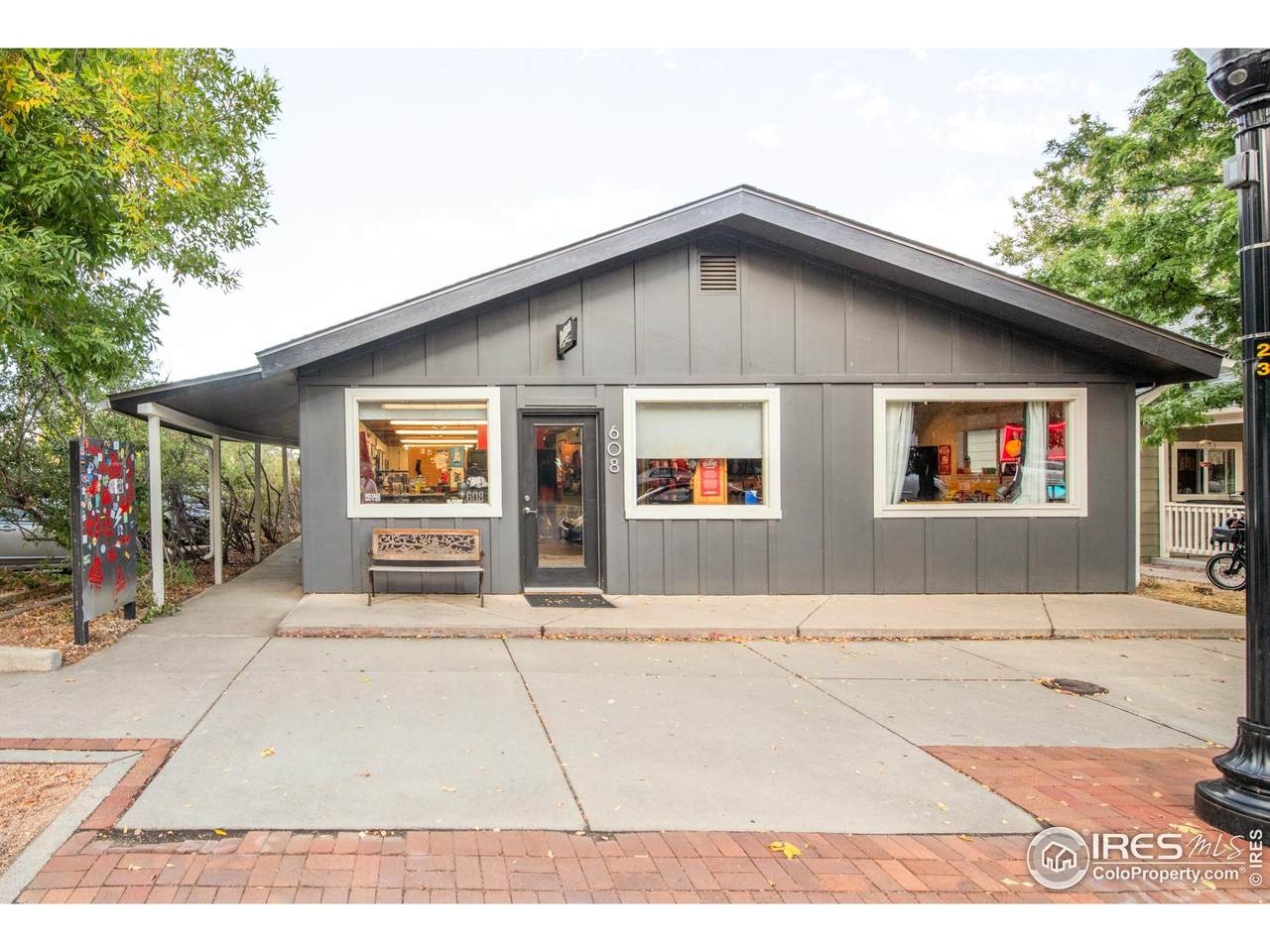 608 Main St - Photo 1