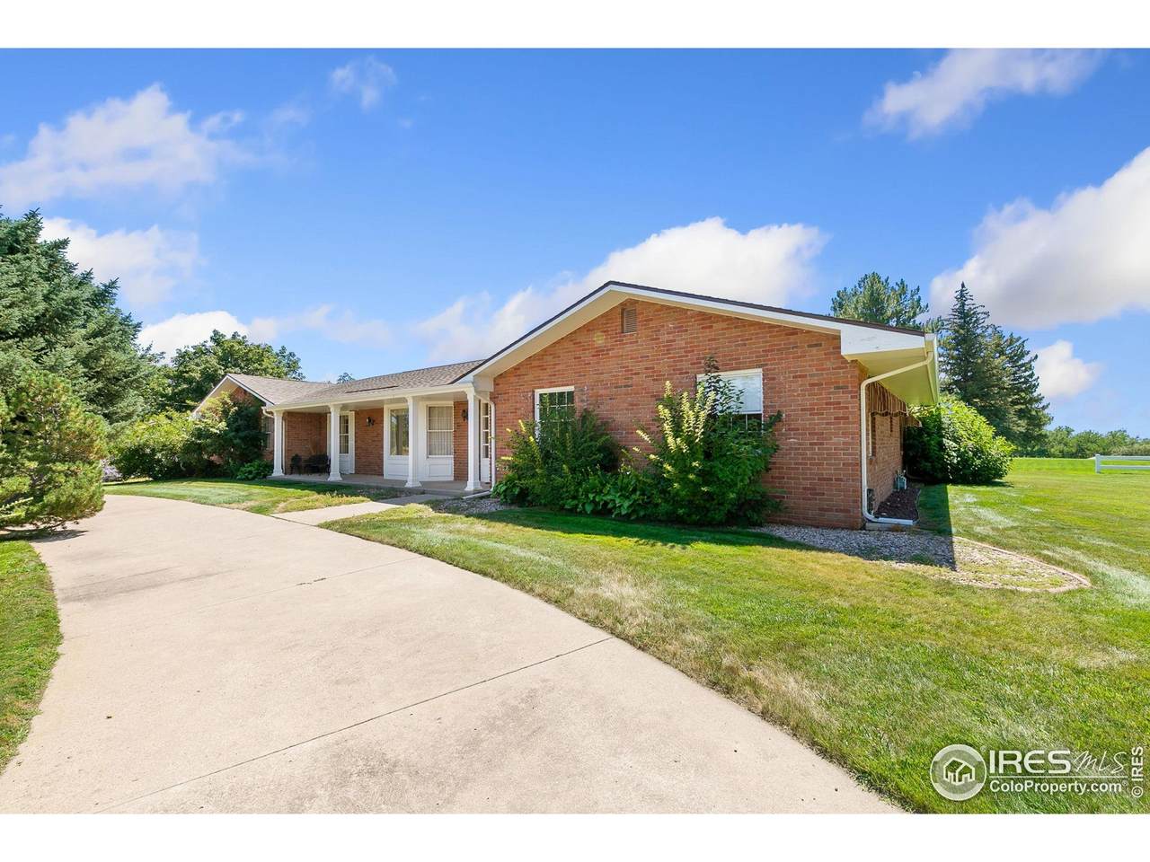 1509 Richards Lake Rd - Photo 1