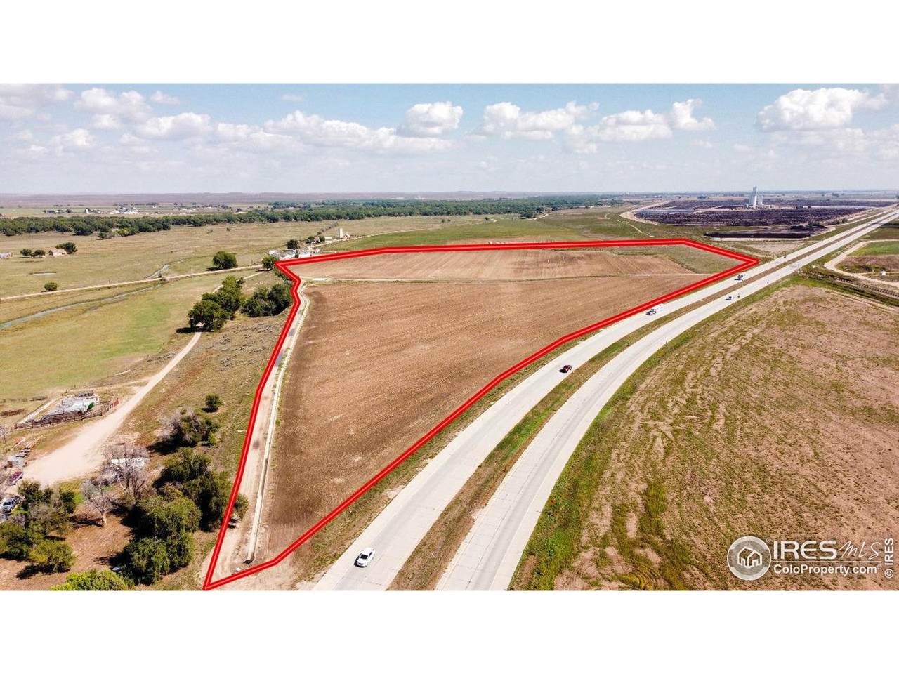  Address Not Published - Photo 1