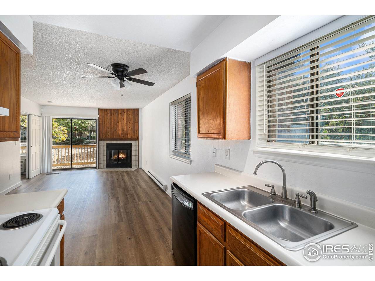 14760 Kentucky Dr - Photo 1