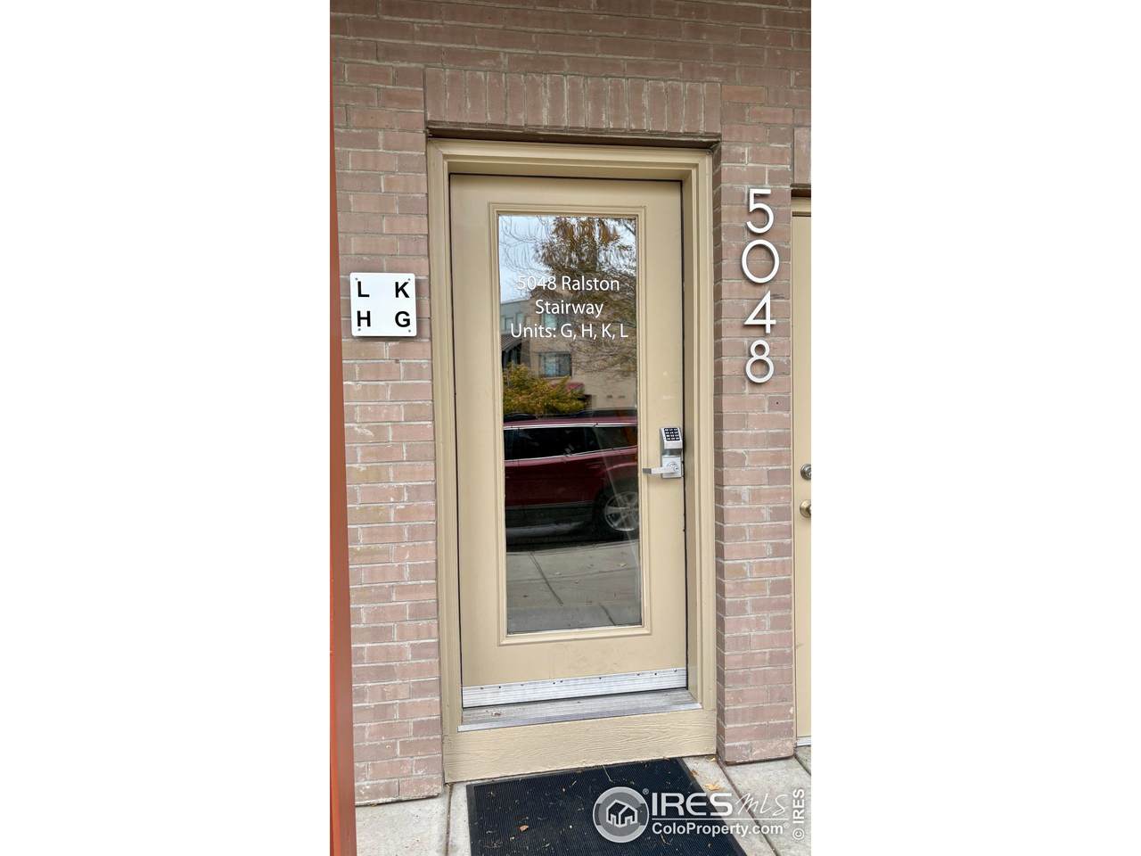 5048 Ralston St - Photo 1