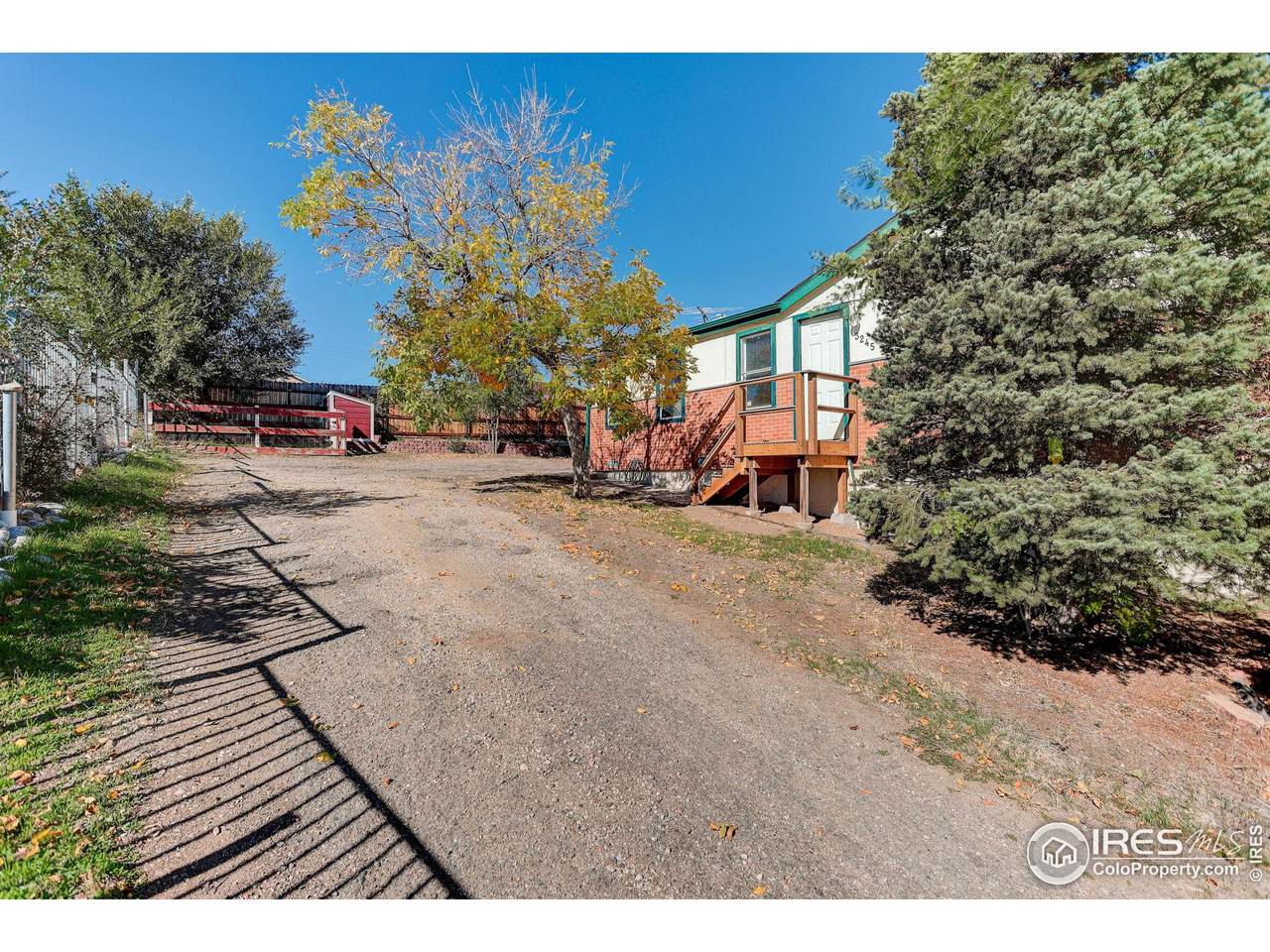 3245 Bryant St - Photo 1