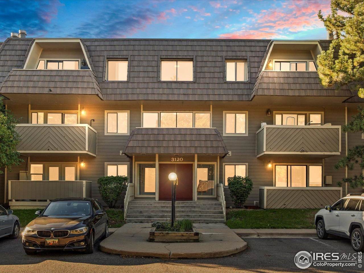 3120 Corona Trl - Photo 1