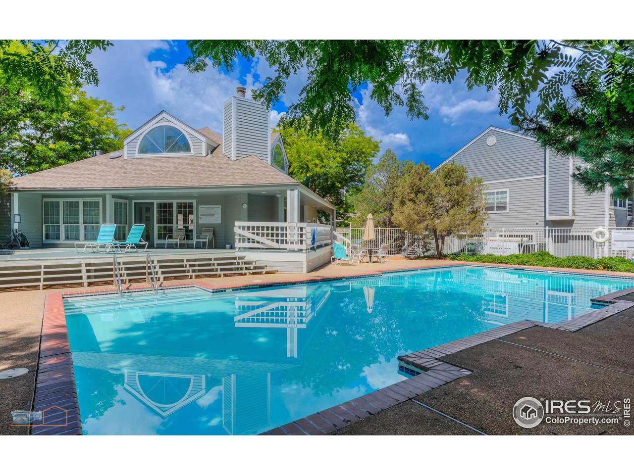 7443 Singing Hills Ct - Photo 1