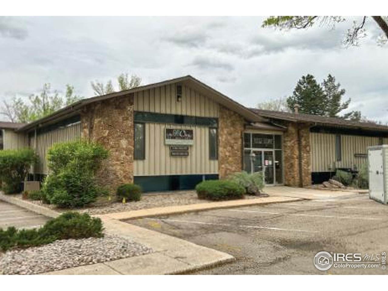 1032 Luke St - Photo 1