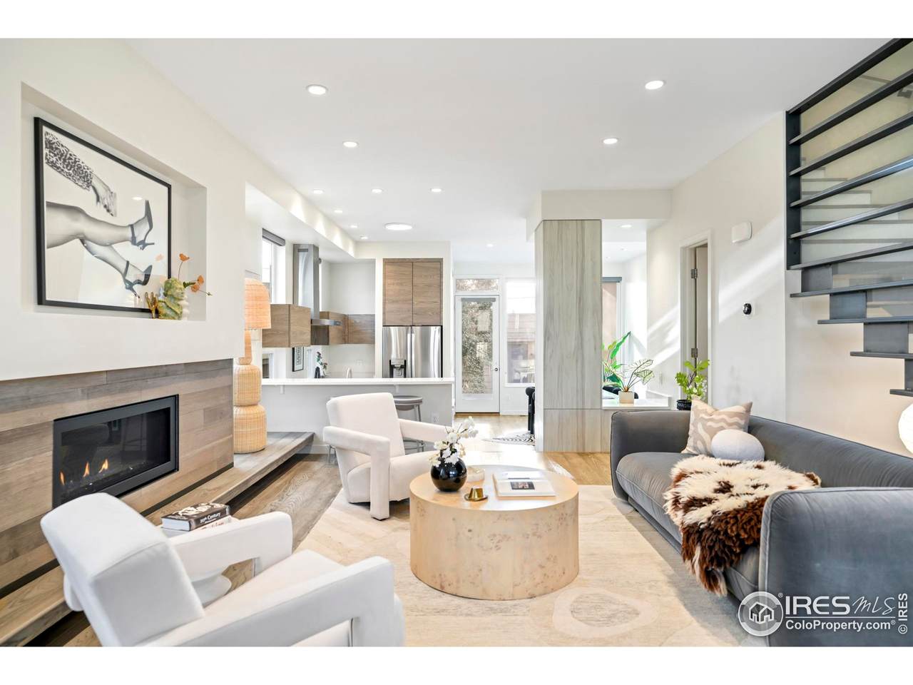 2659 Cherokee St - Photo 1