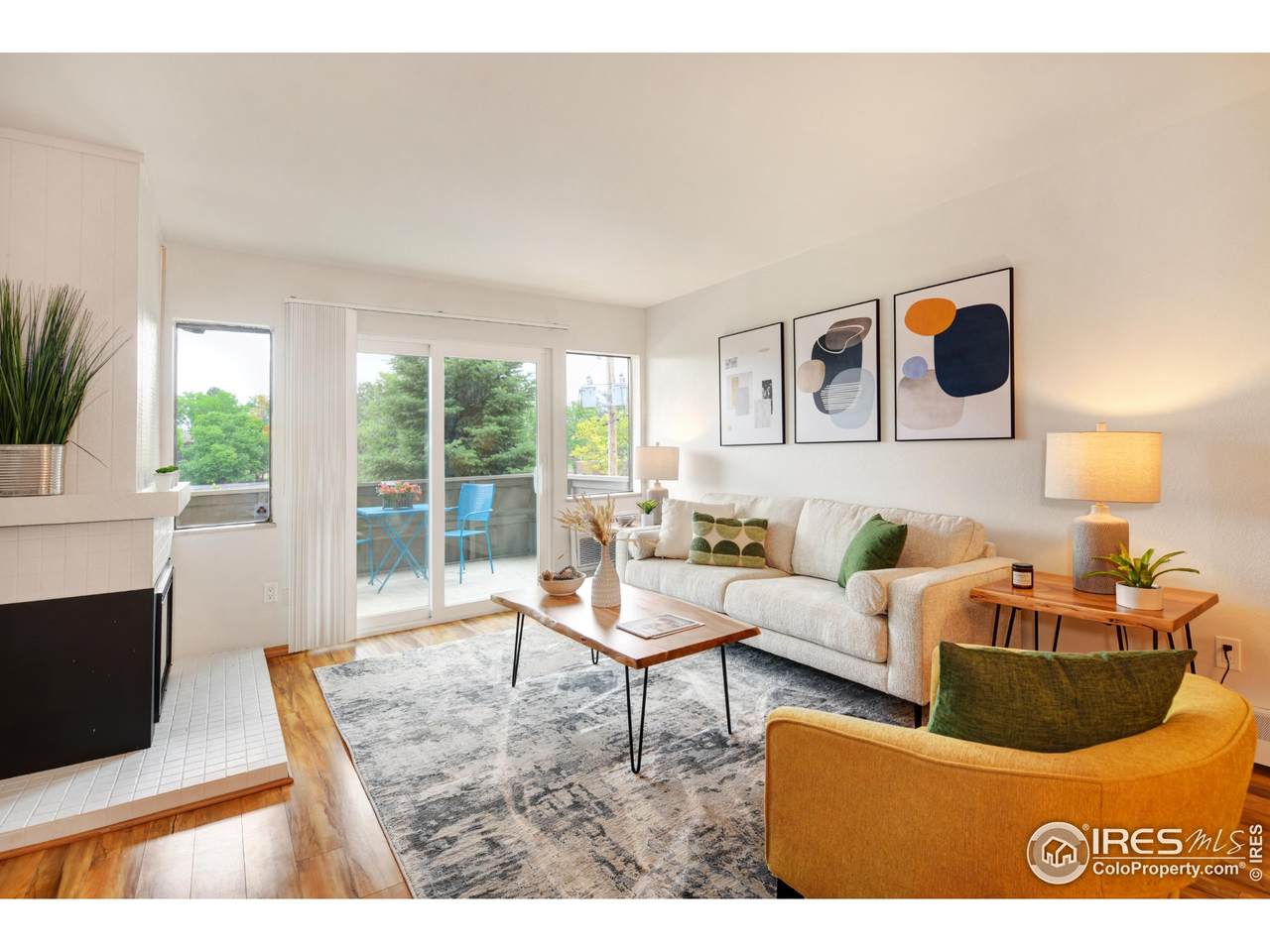 3240 Iris Ave - Photo 1