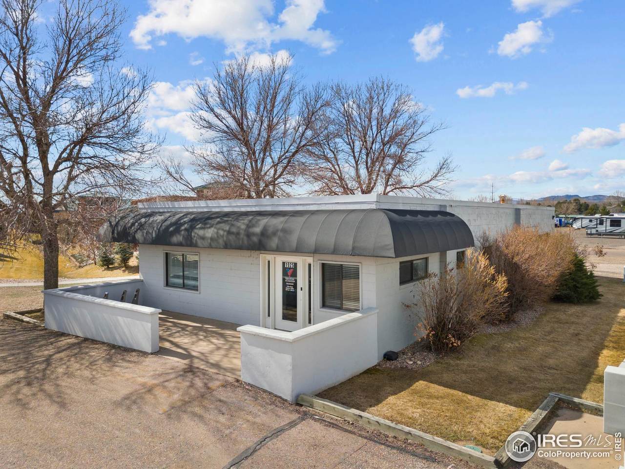 1925 Timberline Rd - Photo 1