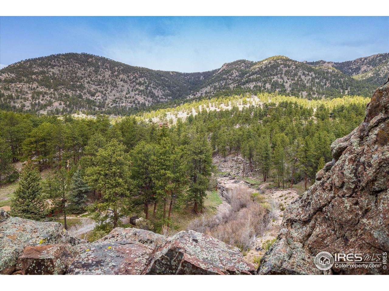 1289 Kiowa Rd - Photo 1