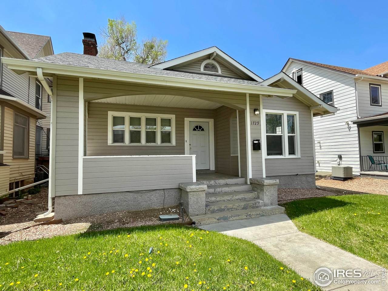 1729 11th Ave - Photo 1