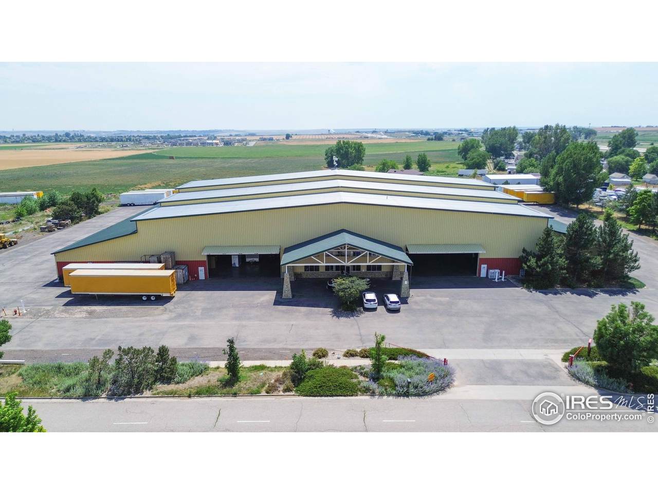 4700 Marketplace Dr - Photo 1