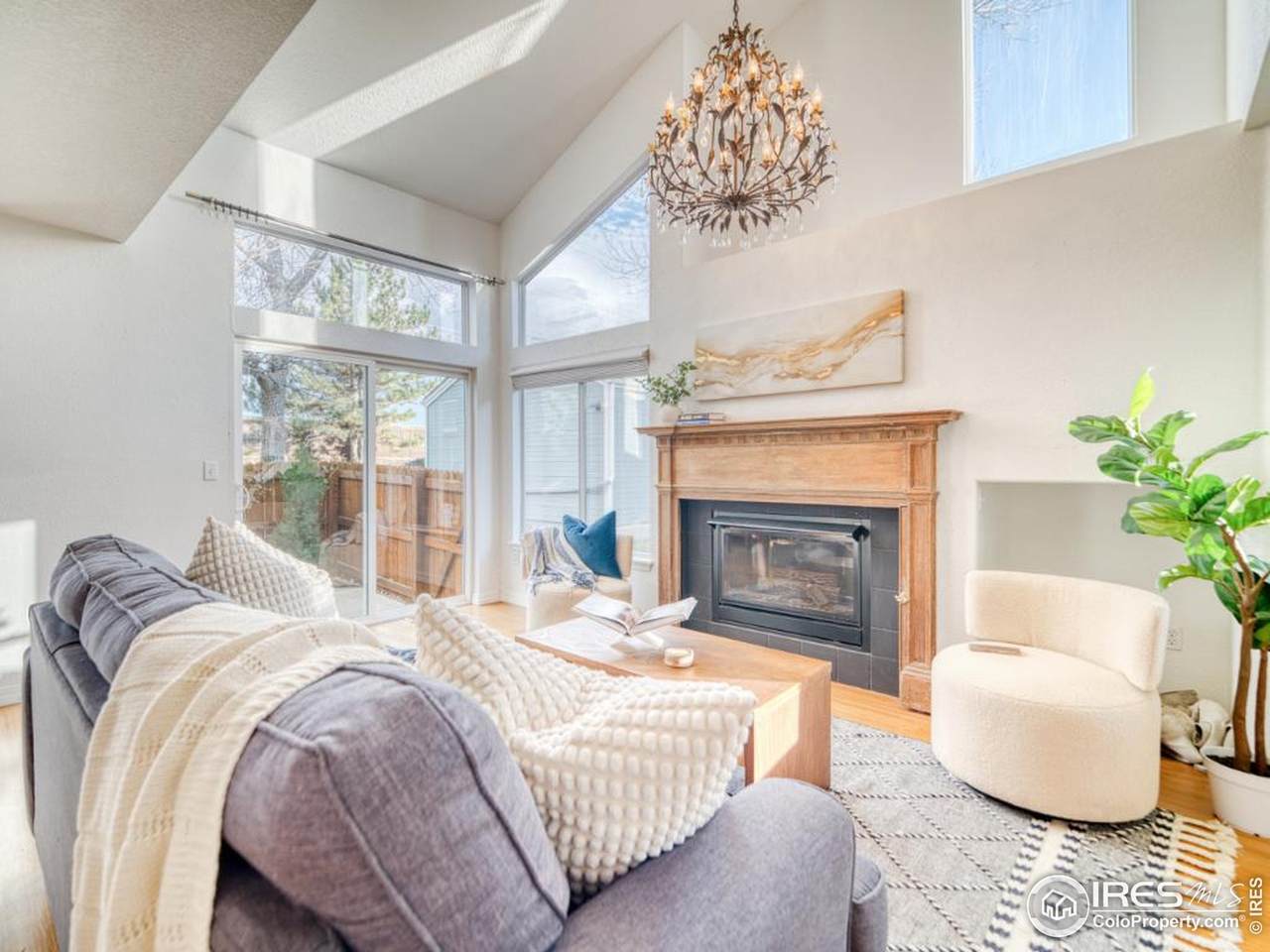 5174 Buckingham Rd - Photo 1