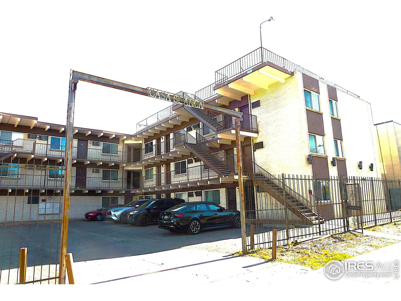 590 Logan St - Photo 1