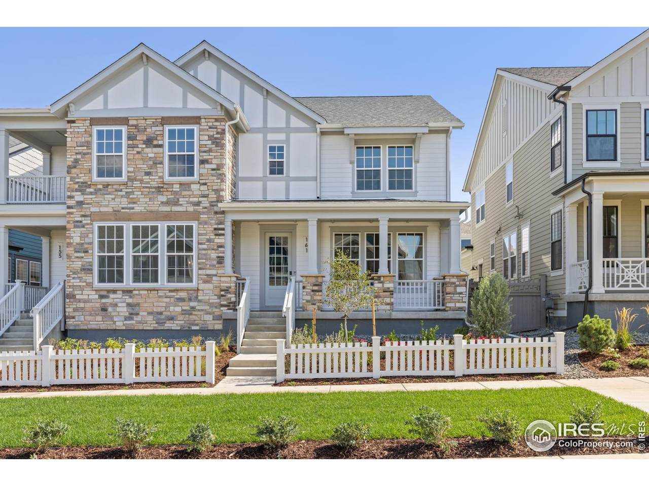 161 Washington St - Photo 1