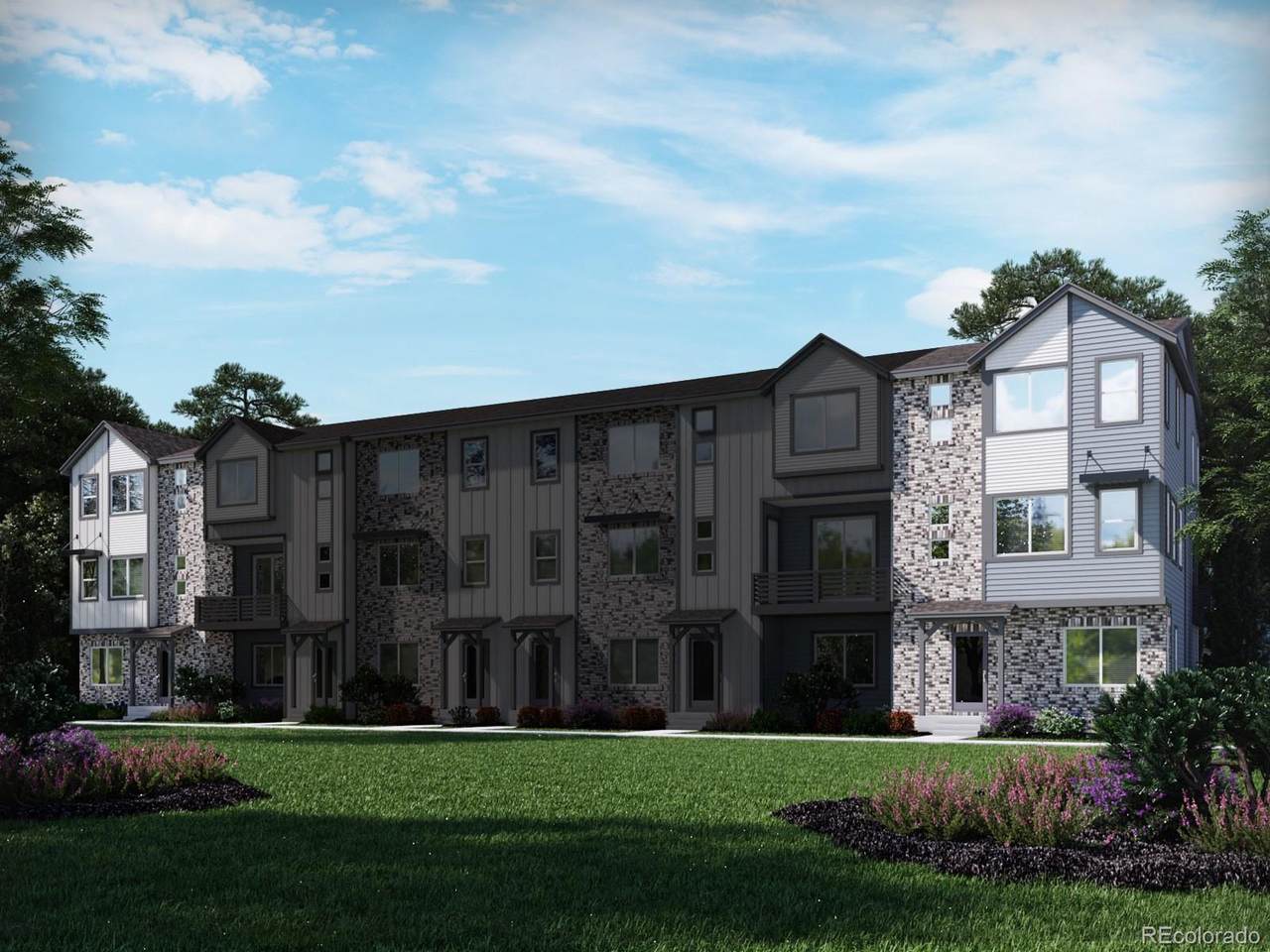 2302 Shoshone Place - Photo 1