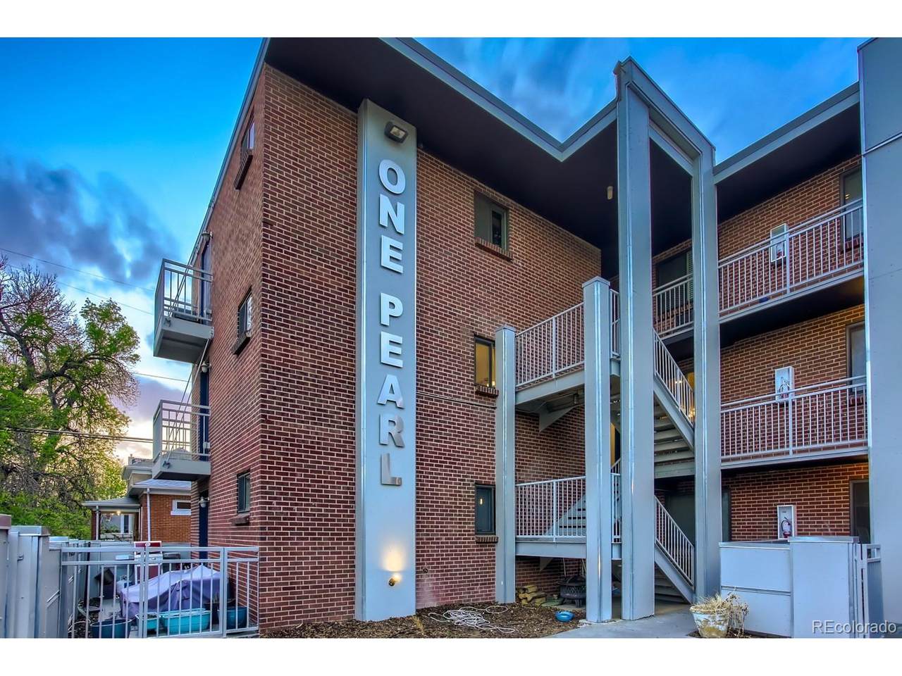 1 Pearl St - Photo 1