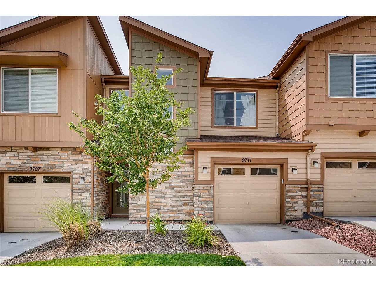 9711 Clermont Ln - Photo 1