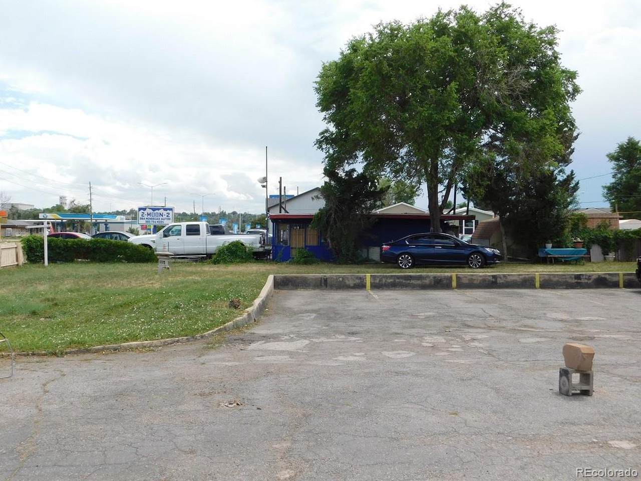 6201 Federal Blvd - Photo 1