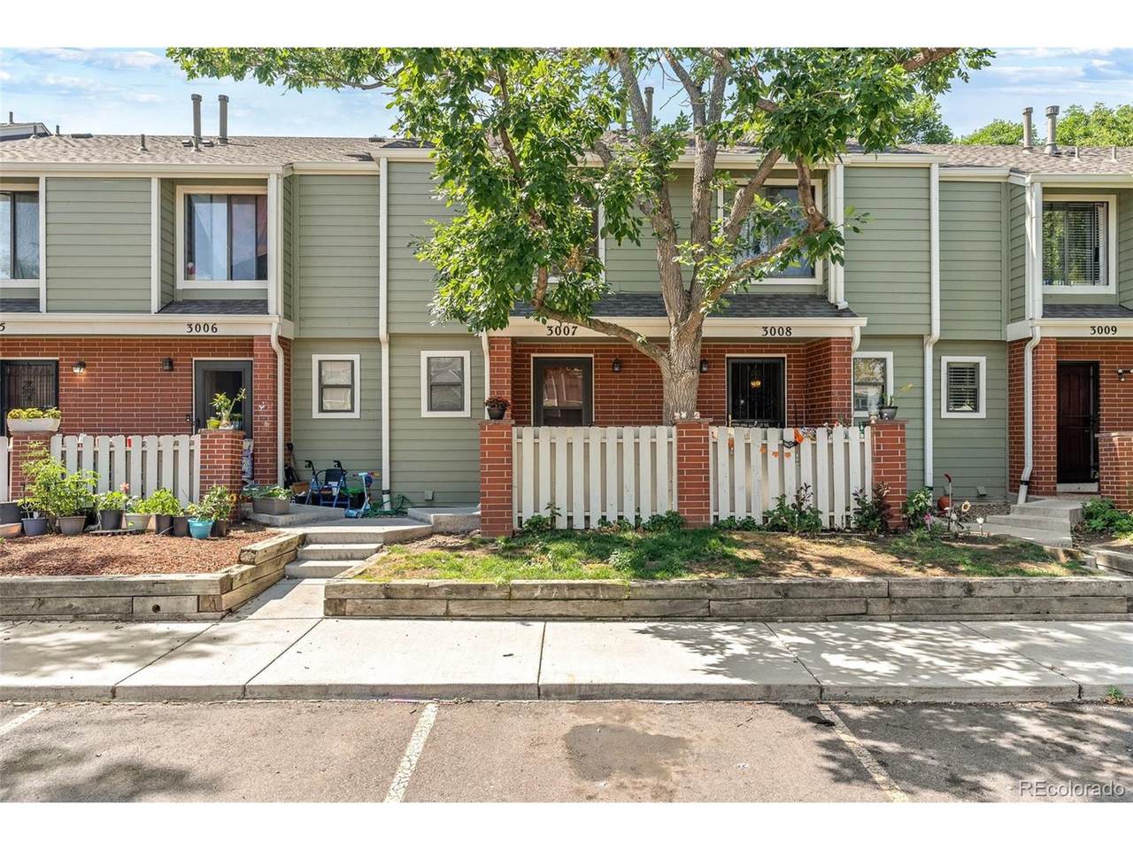 7474 Arkansas Ave - Photo 1