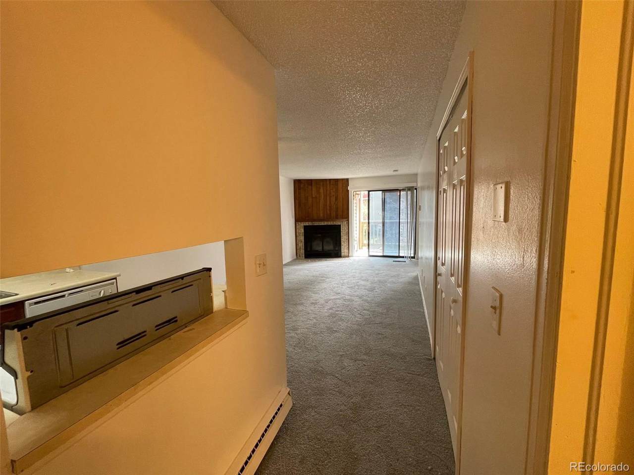 962 Dearborn Way - Photo 1