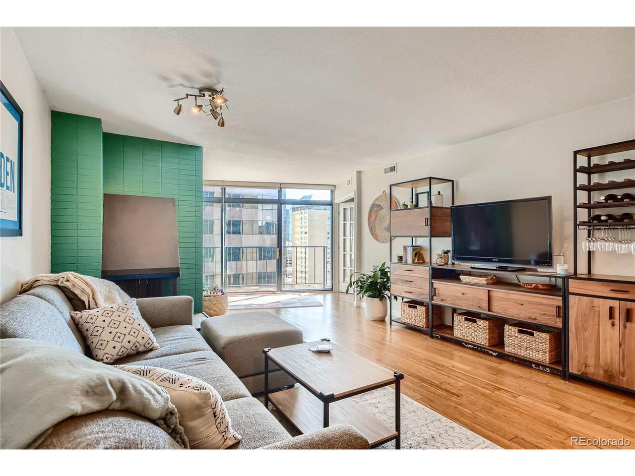 1777 Larimer St - Photo 1