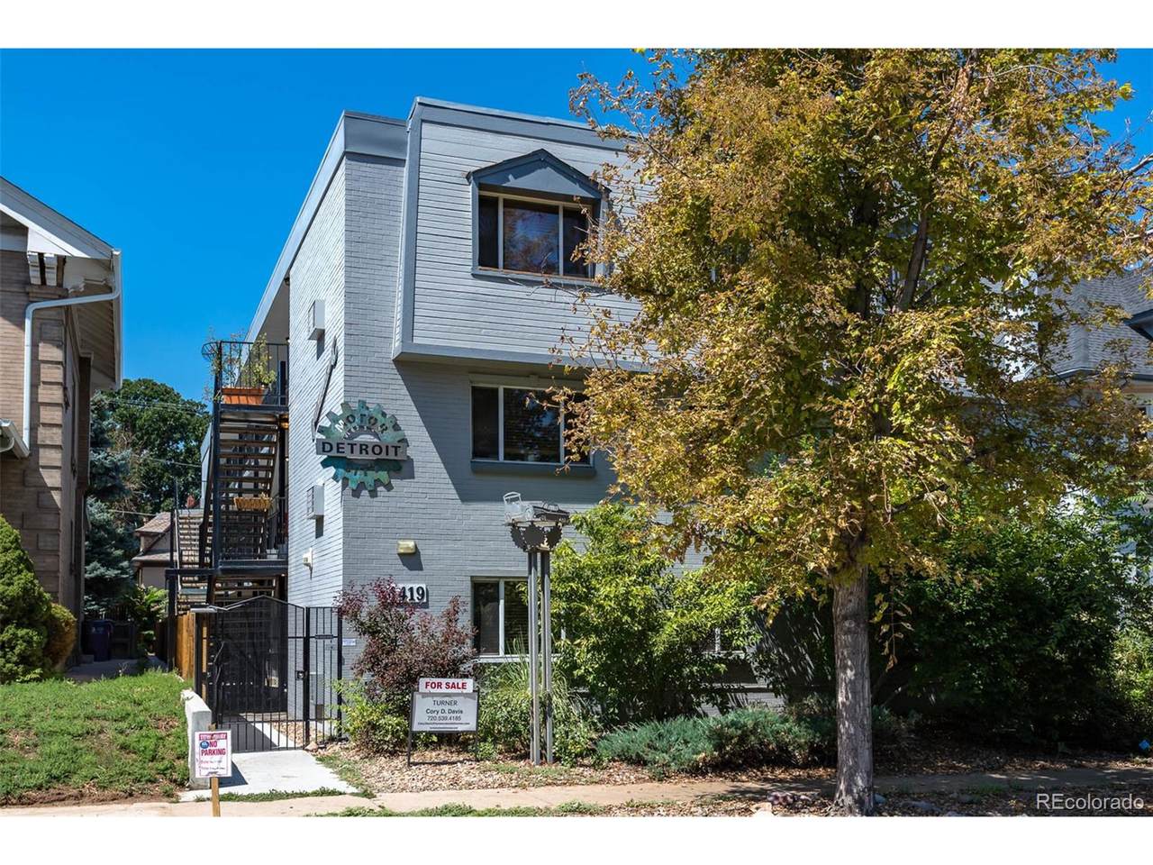 1419 Detroit St - Photo 1