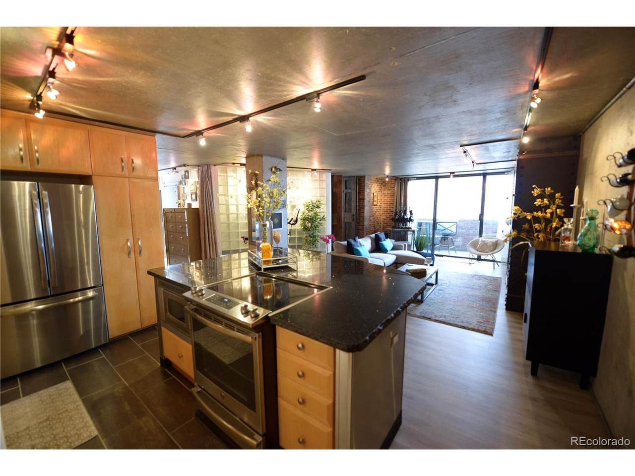 1020 15th St - Photo 1