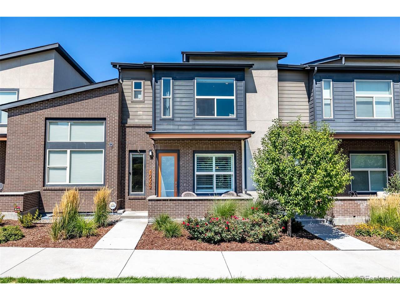 10066 Belvedere Cir - Photo 1