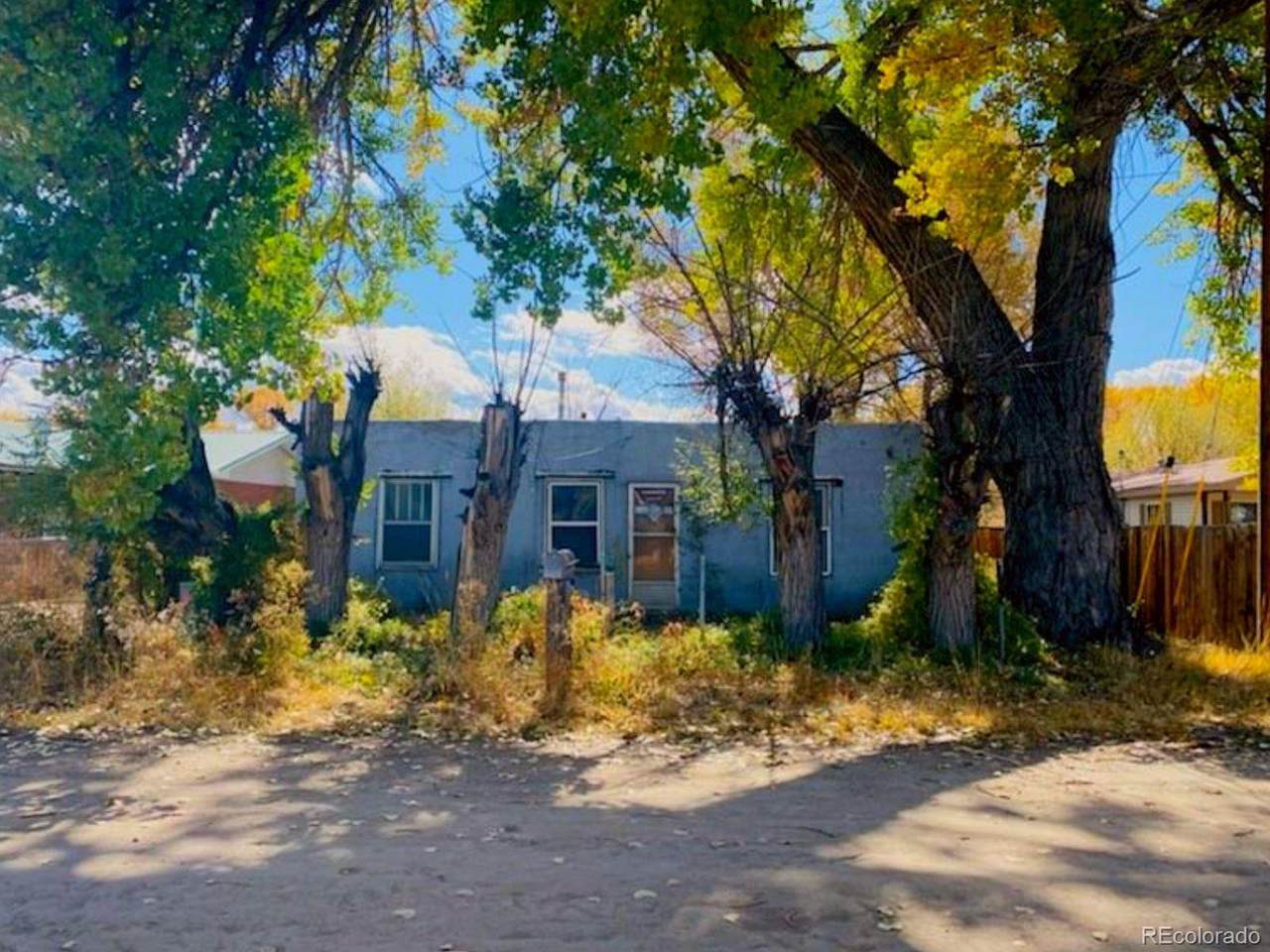 214 Rio Grande Ave - Photo 1