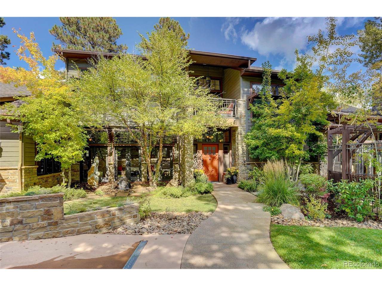 25751 Village Cir - Photo 1