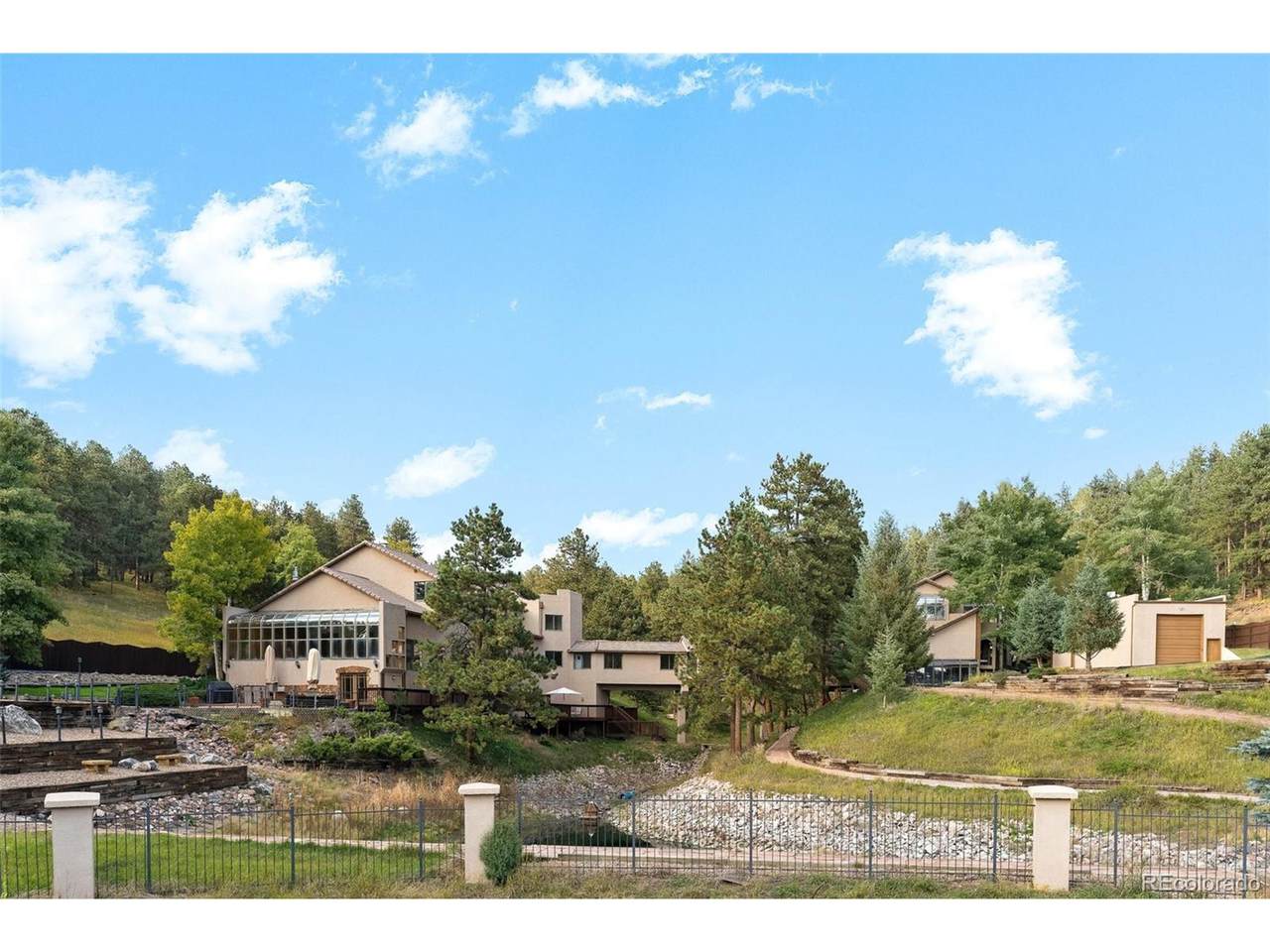 6263 Starlight Dr - Photo 1