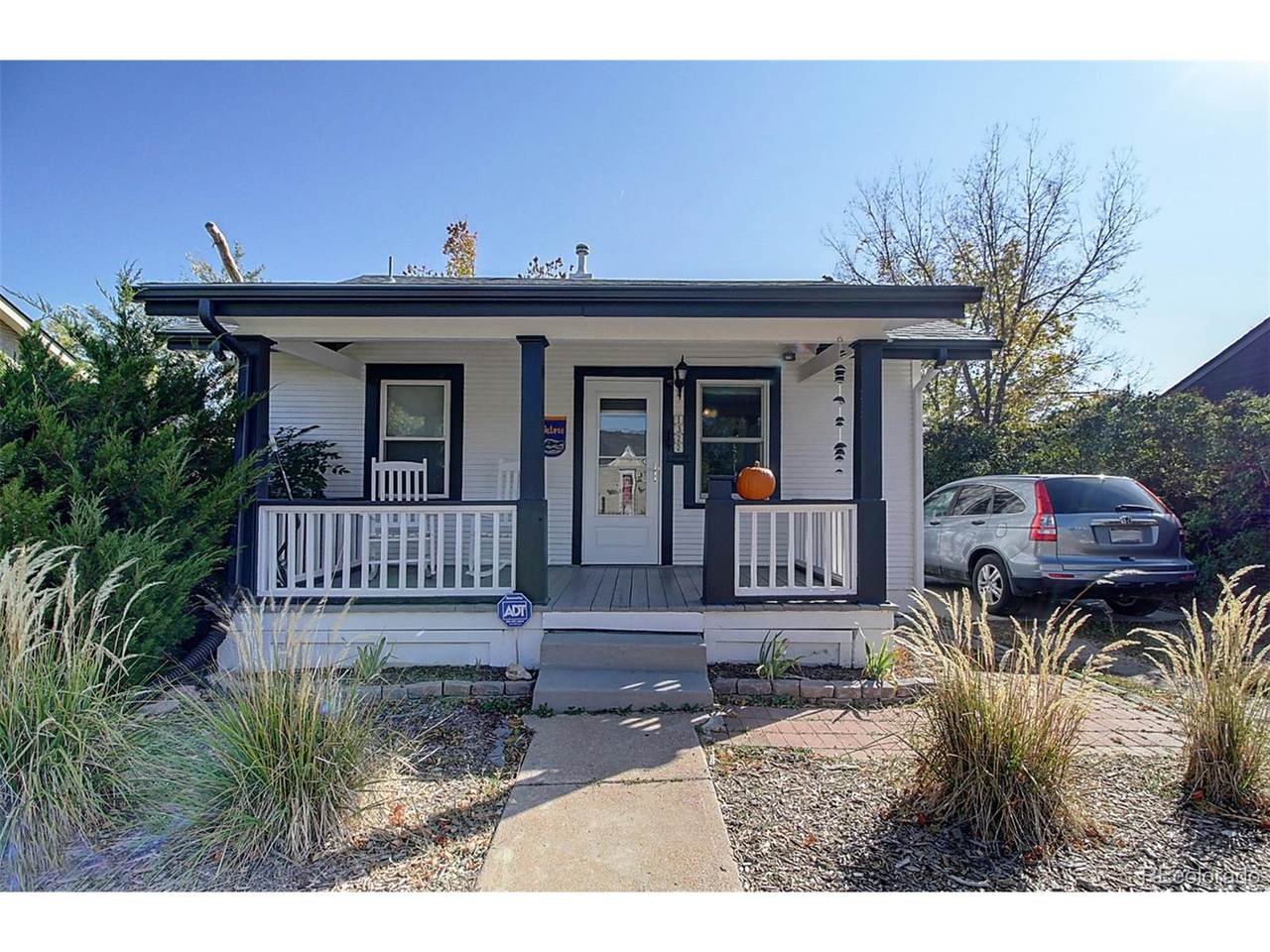 1322 Ulster St - Photo 1