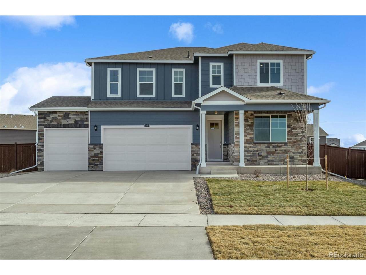 271 Raven Ln - Photo 1