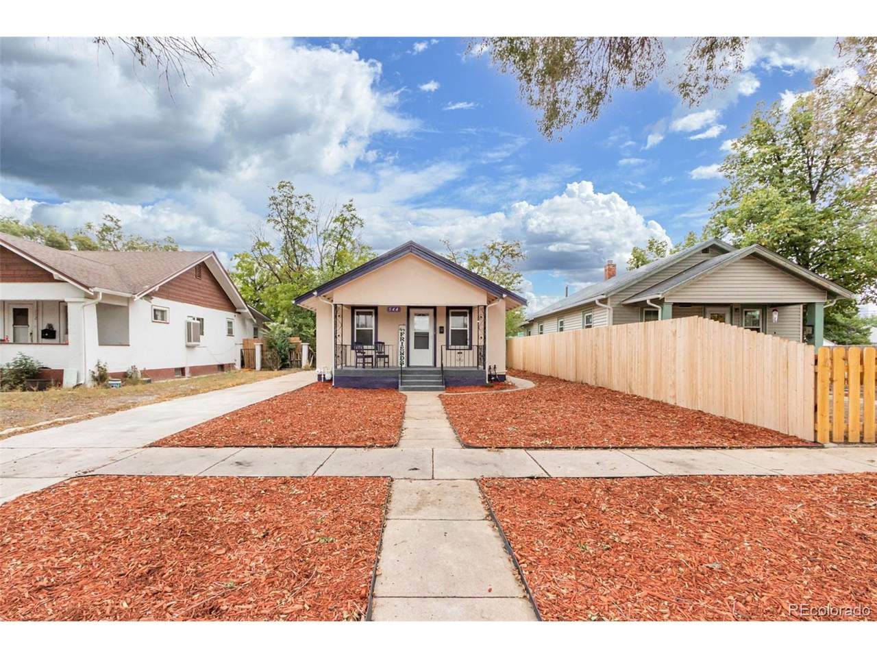 544 Brown Ave - Photo 1