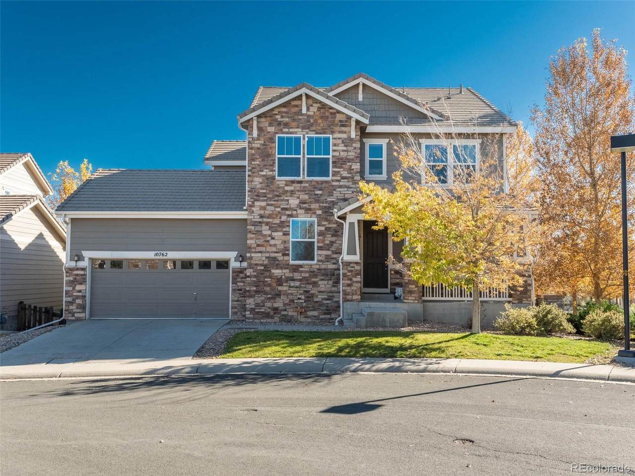 10762 Hillsboro Cir - Photo 1