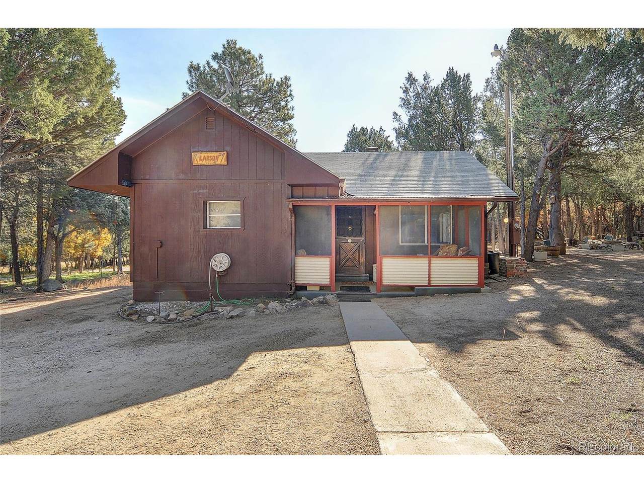 370 Smith Ln - Photo 1
