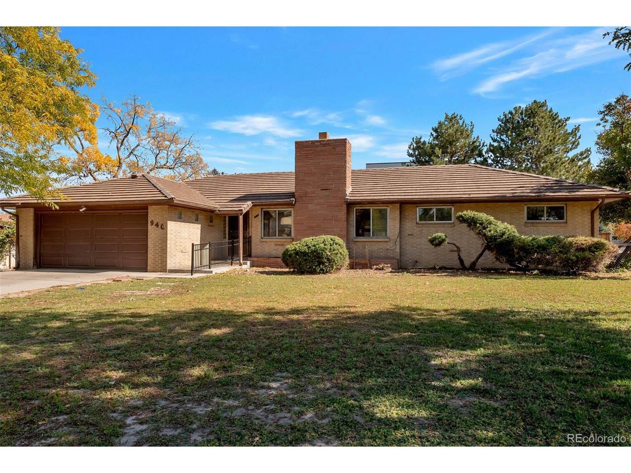 940 Fulton St - Photo 1