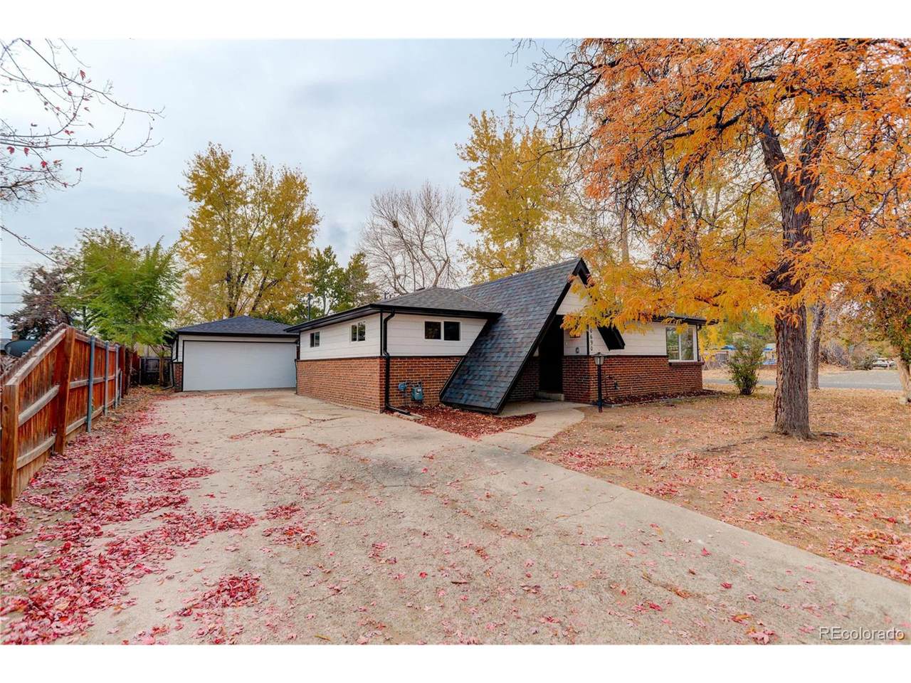 10690 47th Pl - Photo 1