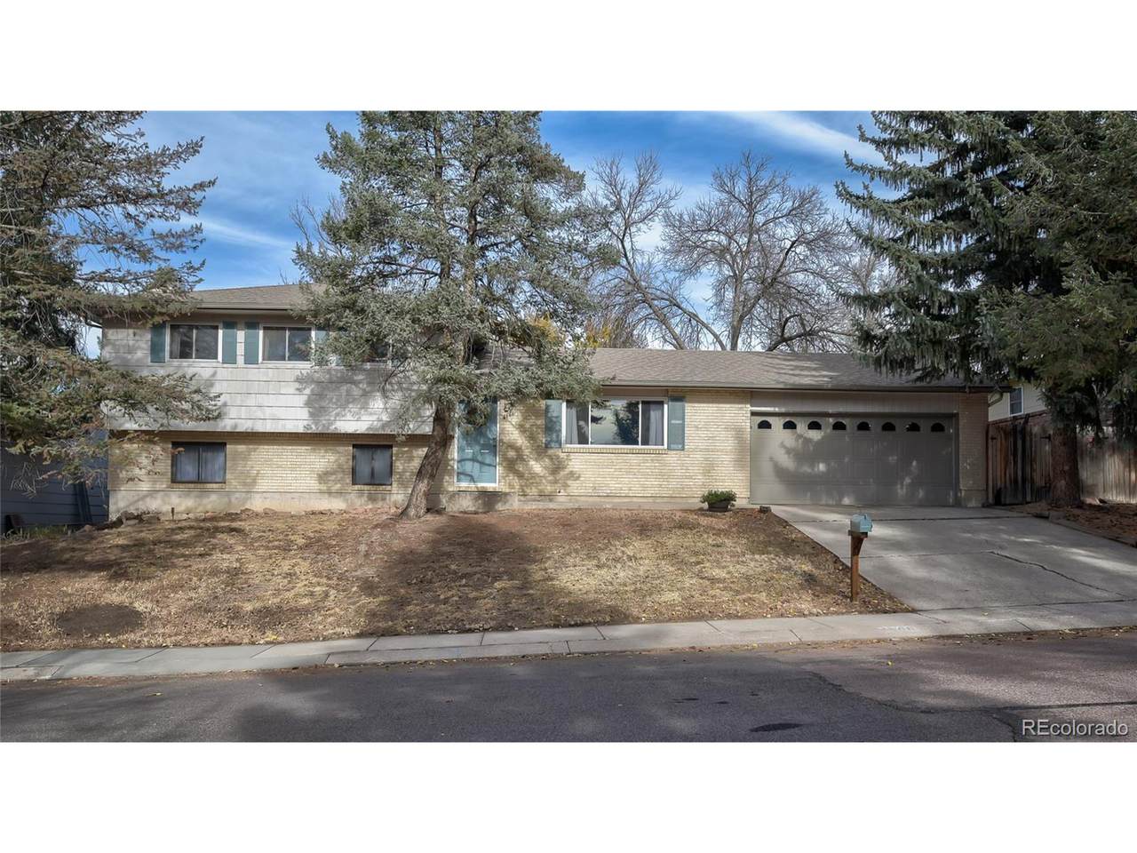 4666 Ranch Dr - Photo 1