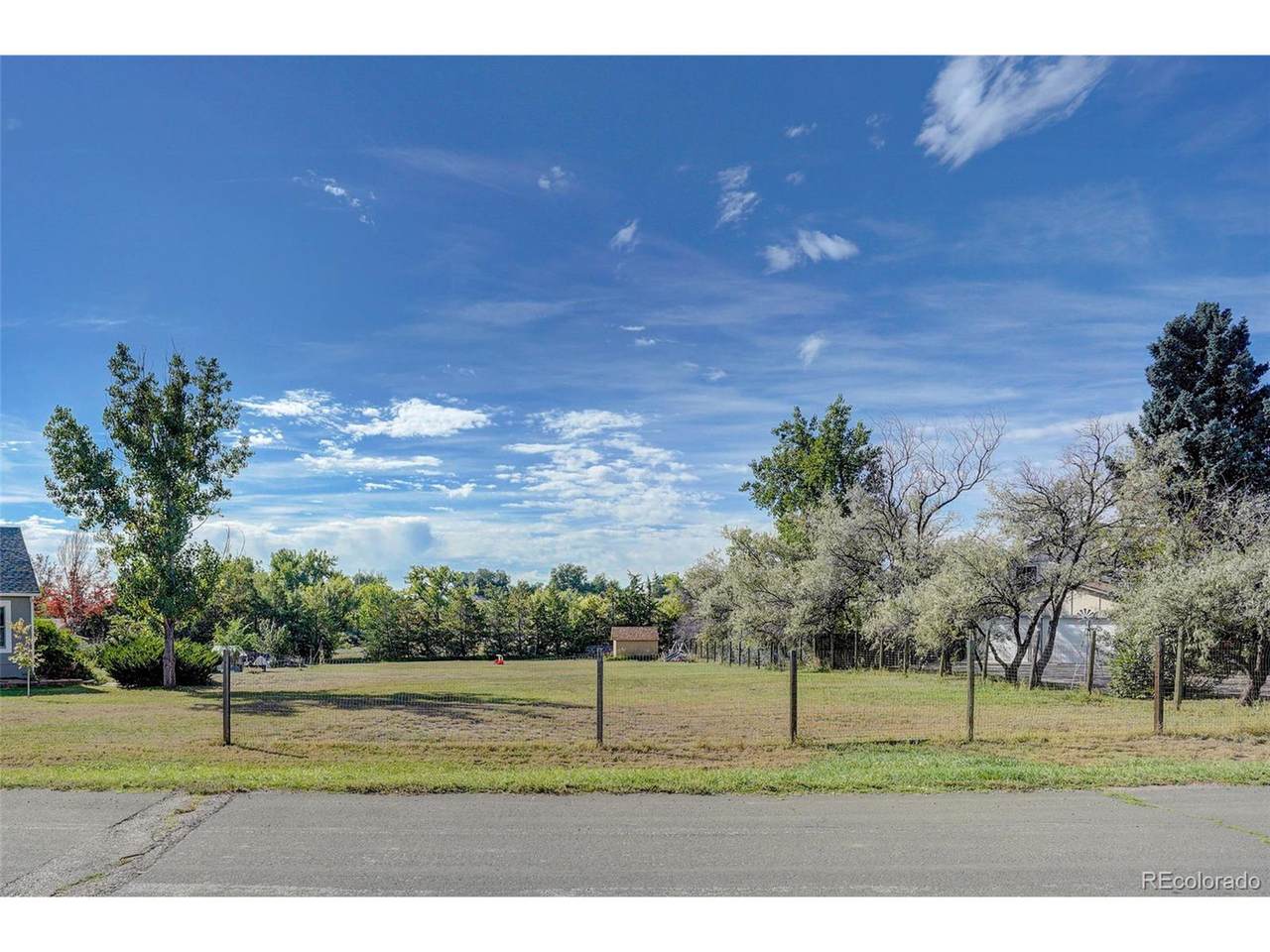 7942 104th Pl - Photo 1