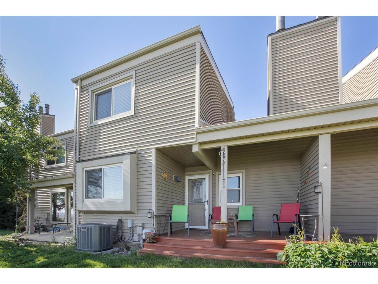 6970 Buckskin Dr - Photo 1