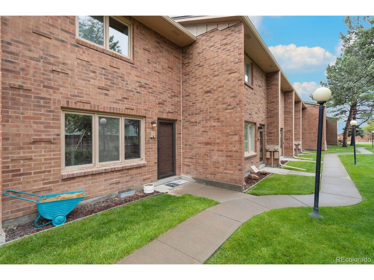 2111 Chatalet Ln - Photo 1