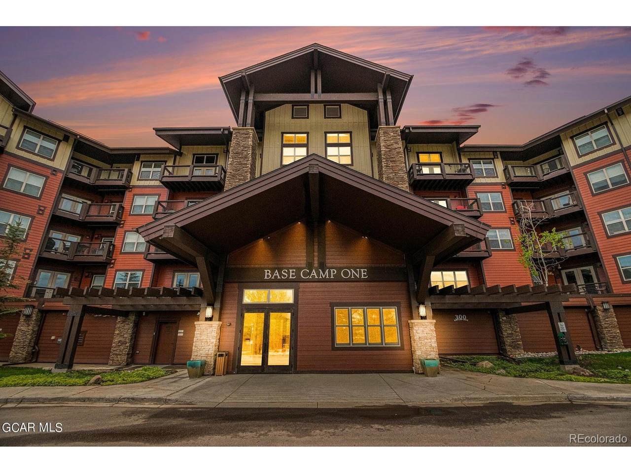 300 Base Camp Cir - Photo 1