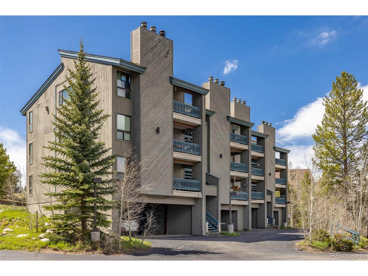 304 Ryan Gulch Ct - Photo 1