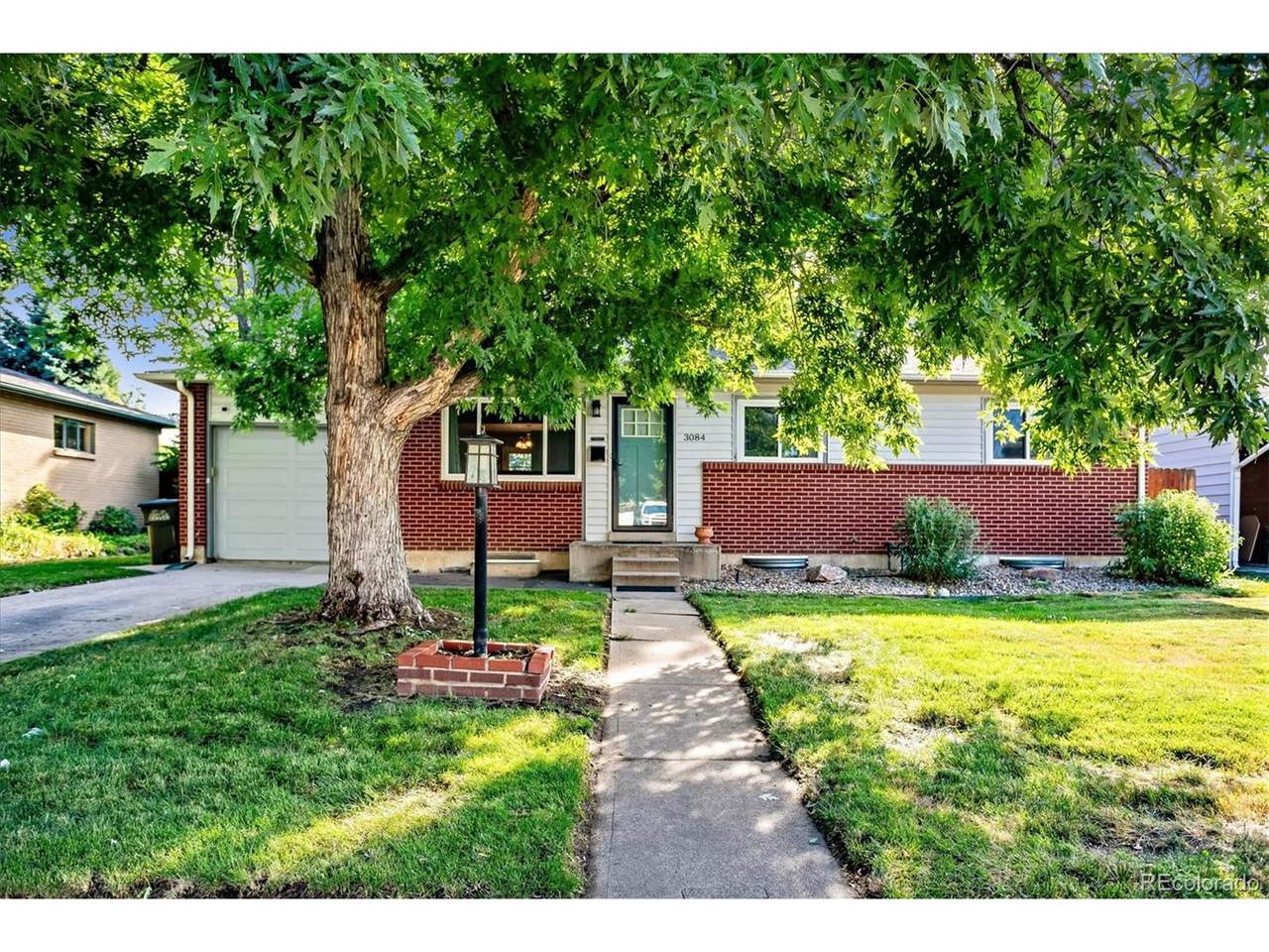 3084 Zurich Ct - Photo 1