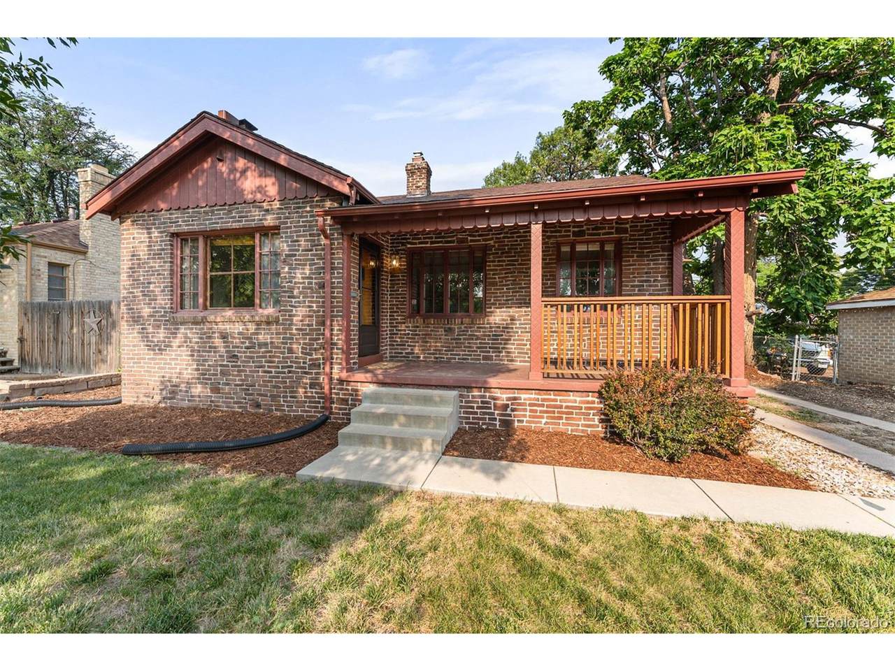 1212 Cherry St - Photo 1
