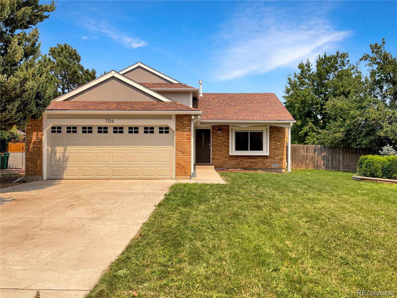 706 Larkbunting Dr - Photo 1