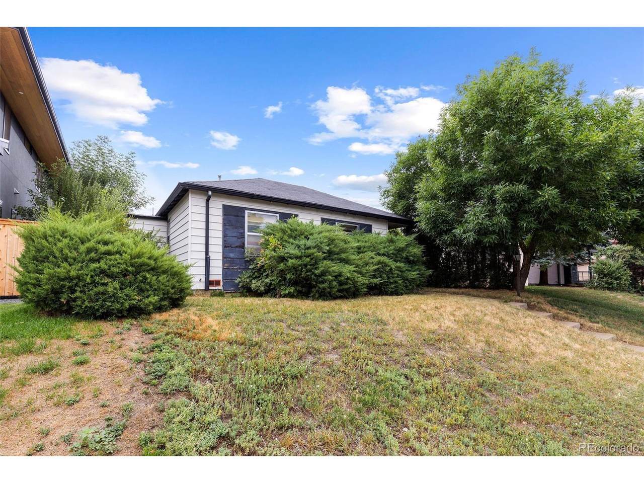 1680 Madison St - Photo 1