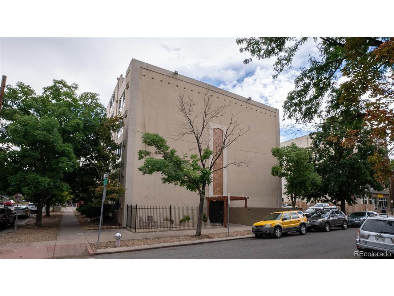 1390 Emerson St - Photo 1