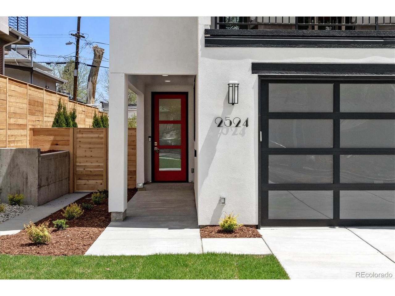 2524 Zenobia St - Photo 1